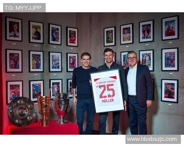 莱万重返德甲与旧主交锋拜仁球迷愤怒指责其背叛与忘恩负义