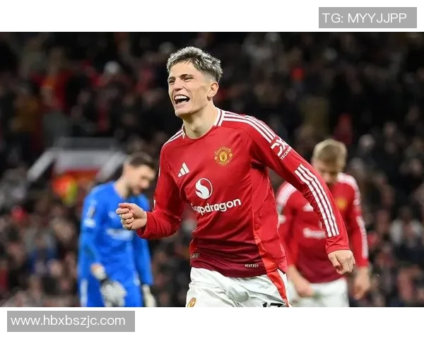 罗马与曼联在欧联杯激战正酣谁能笑到最后争夺荣耀之巅