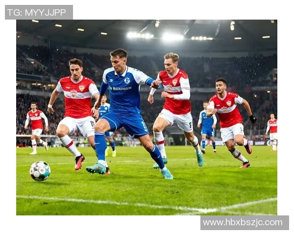 上海足球队的速度之美:探索快速进攻与战术配合的完美结合 上海足球队的速度之美:探索快速进攻与战术配合的完美结合