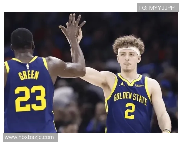 勇士与鹈鹕激战四月末争夺季后赛席位的关键之战 勇士与鹈鹕激战四月末争夺季后赛席位的关键之战