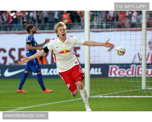 菜红牛与拜仁慕尼黑对战历史回顾与战绩分析